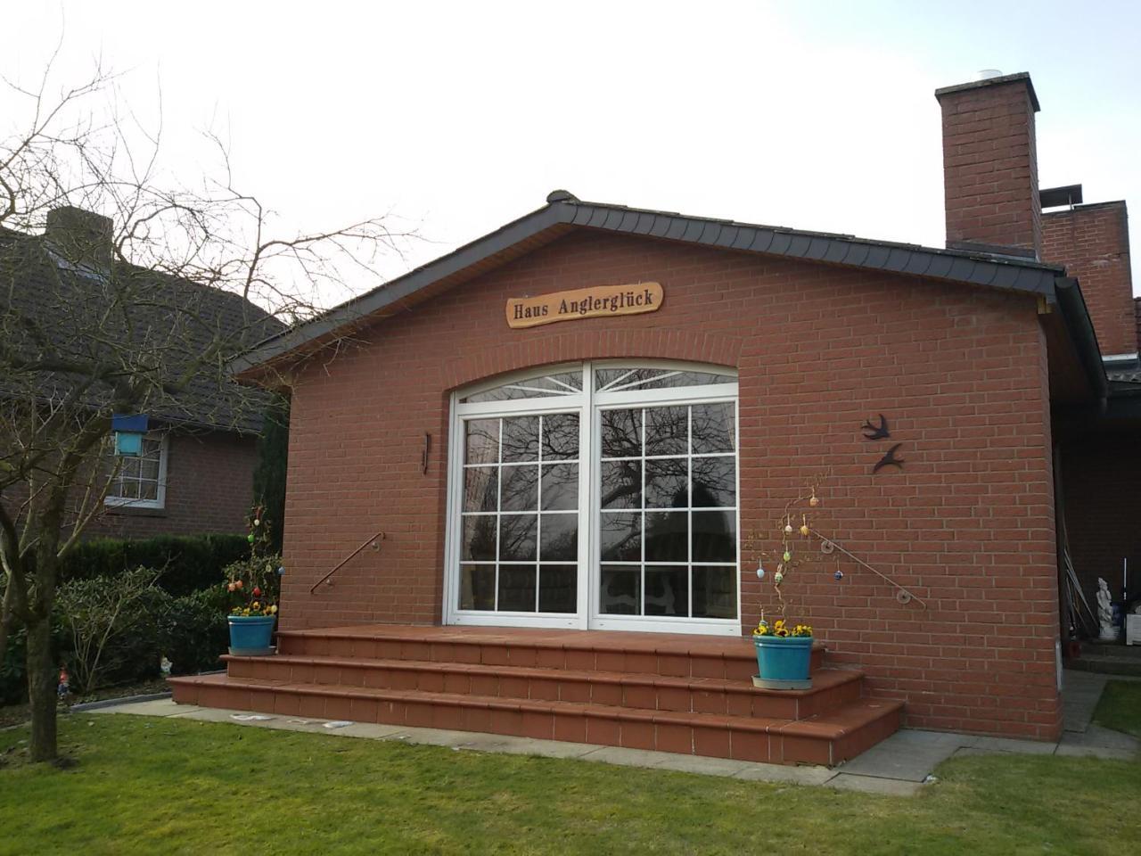 Ferienhaus Anglergluck Apartment Hemmoor Exterior photo